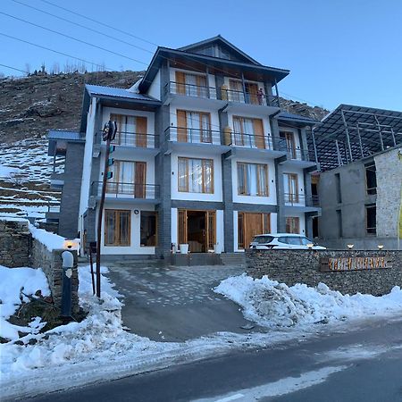 Hotel The Bulevar - Whispering Willows Sissu Esterno foto