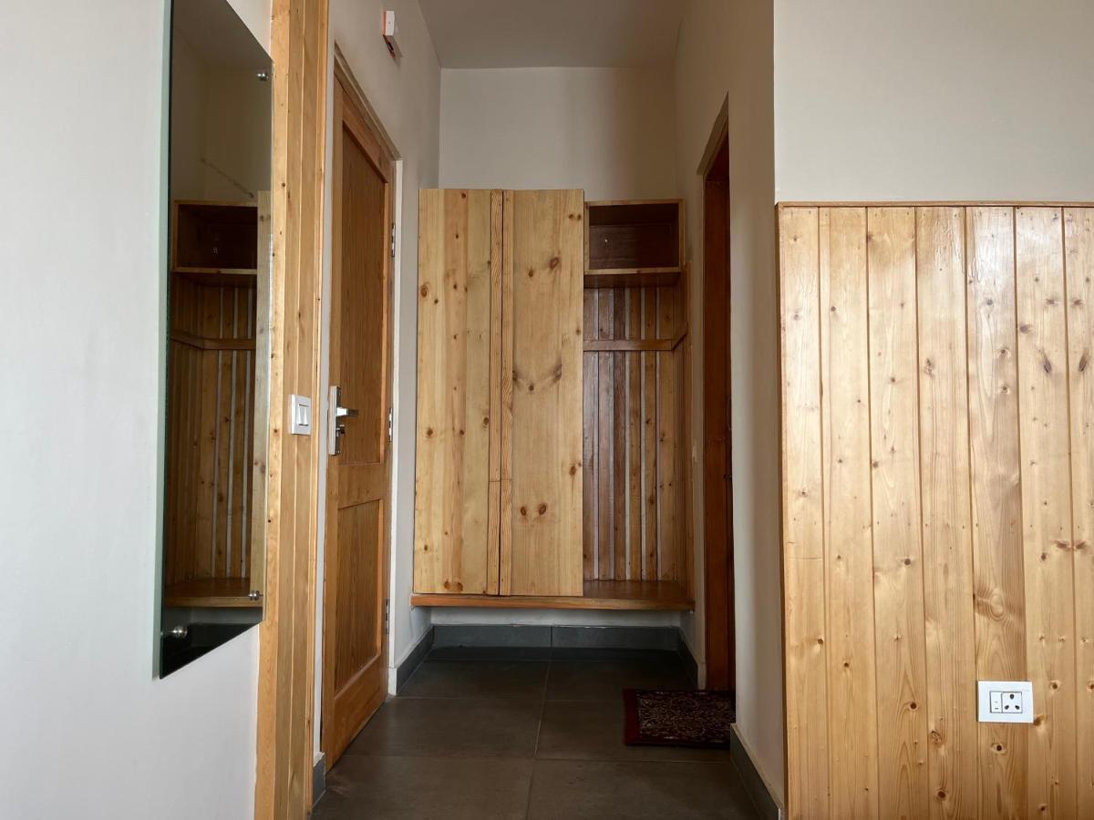 Hotel The Bulevar - Whispering Willows Sissu Esterno foto