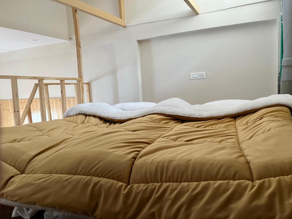 Hotel The Bulevar - Whispering Willows Sissu Esterno foto