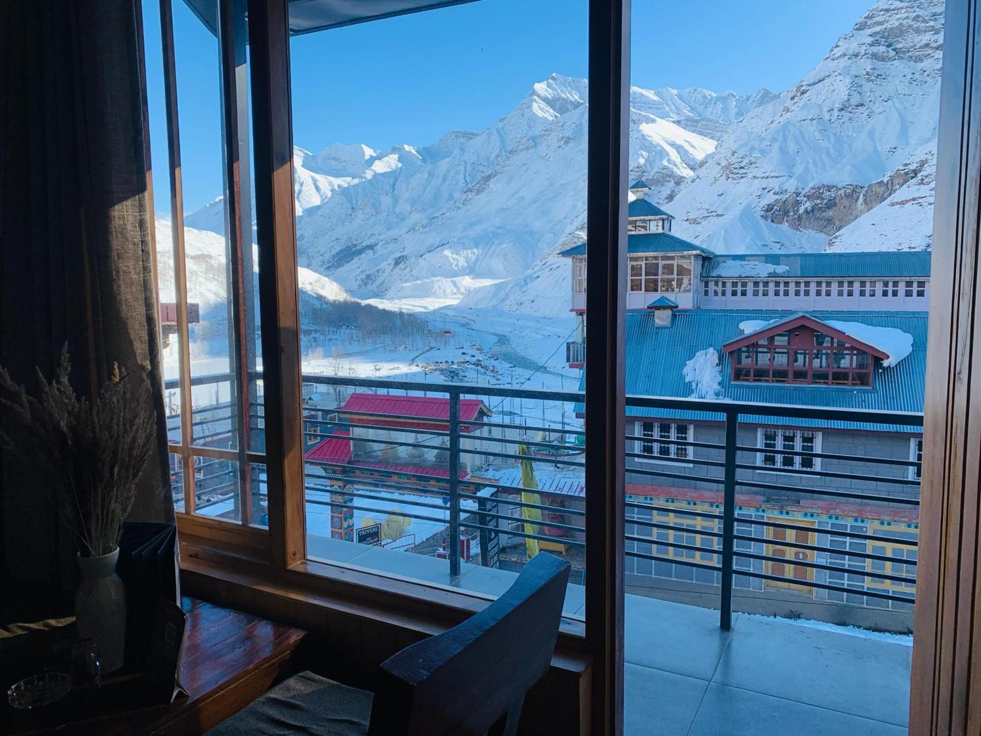 Hotel The Bulevar - Whispering Willows Sissu Esterno foto